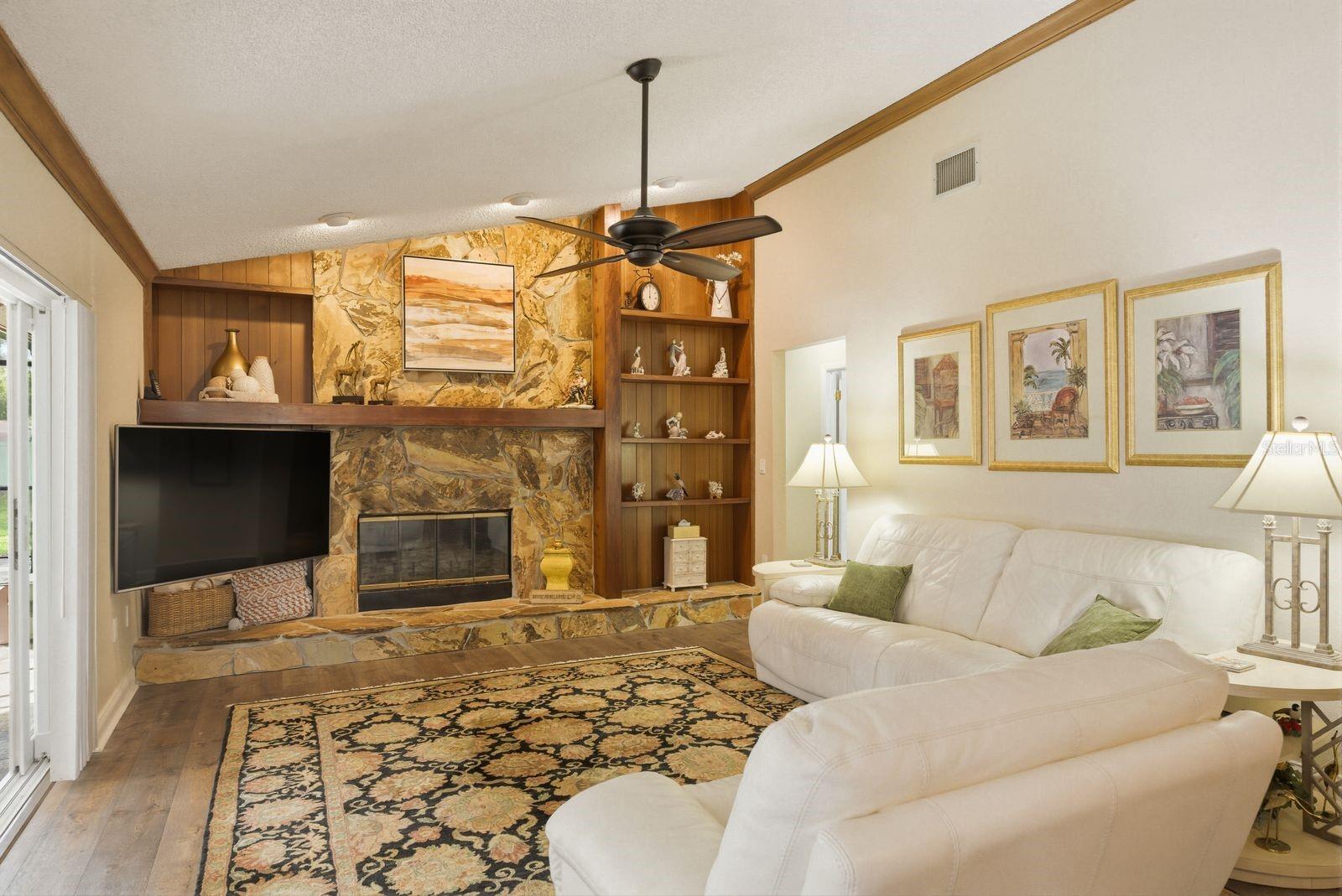 RAINBOW FARMS - Residential