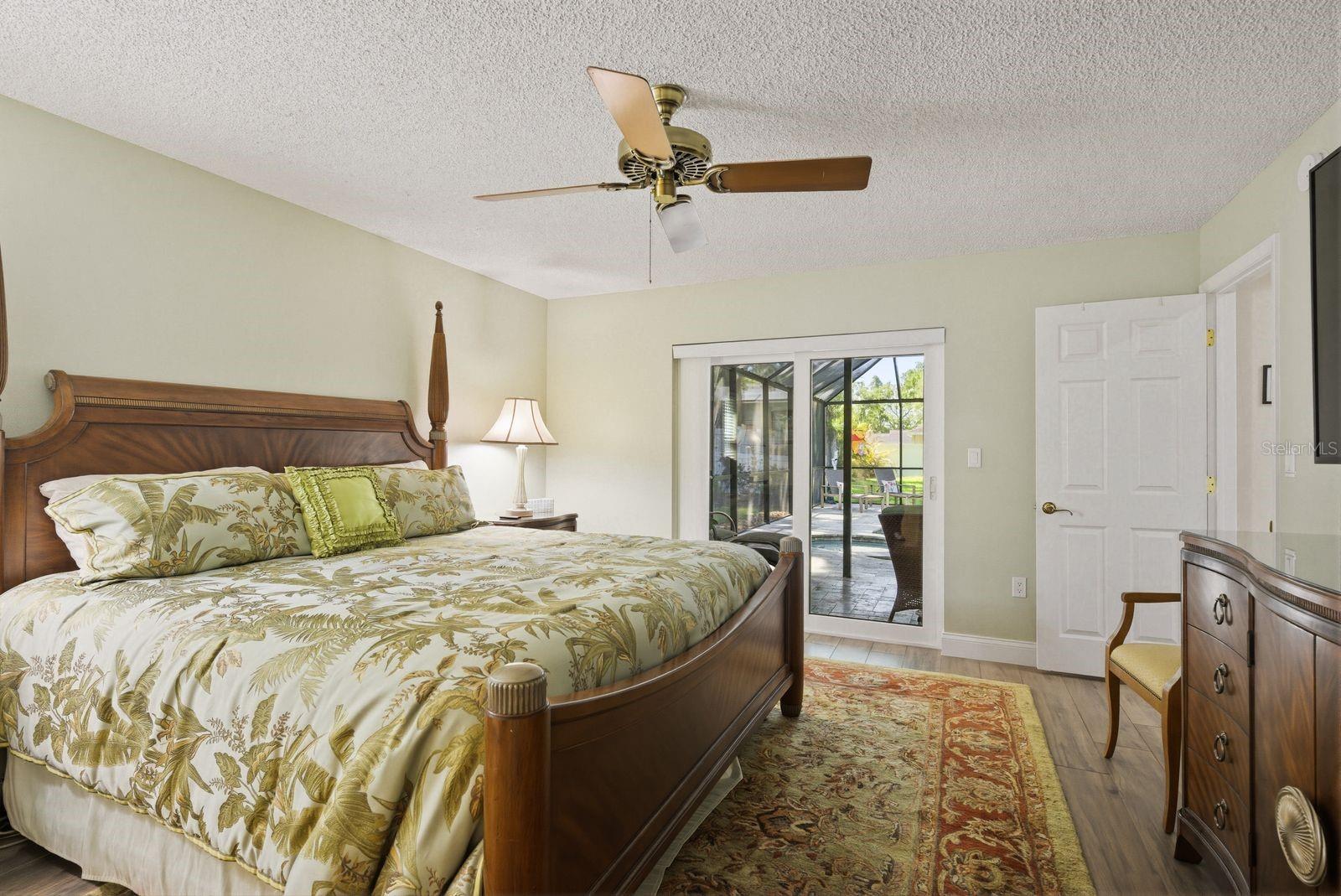 RAINBOW FARMS - Residential