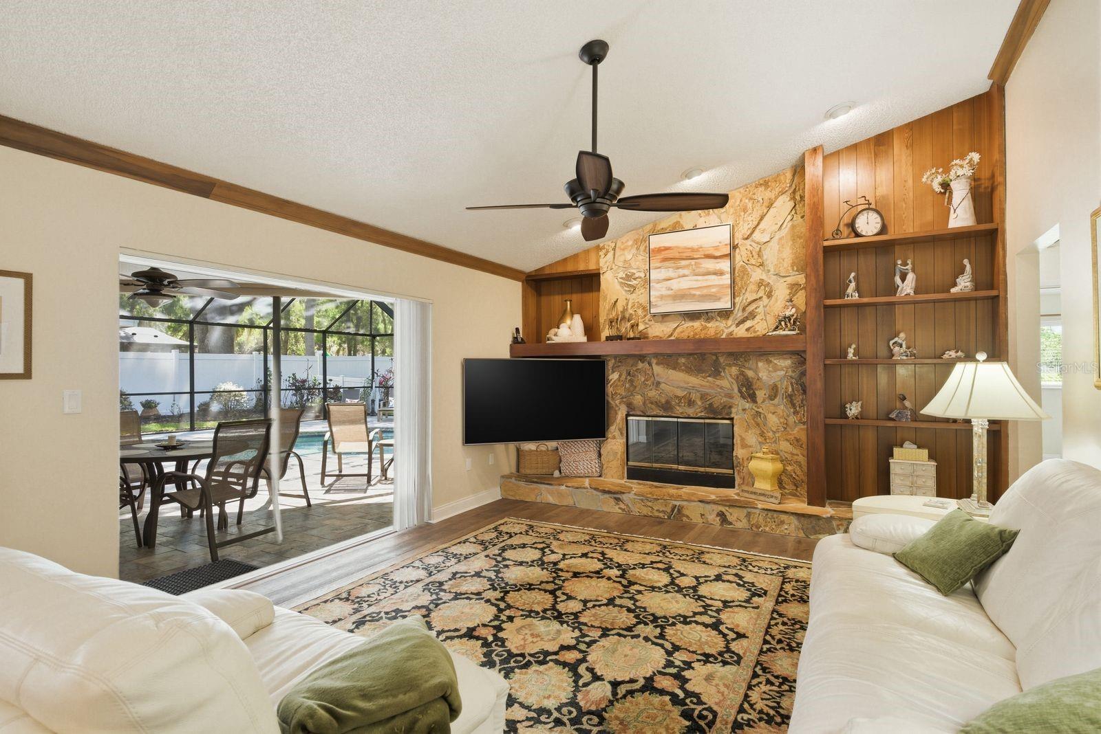 RAINBOW FARMS - Residential