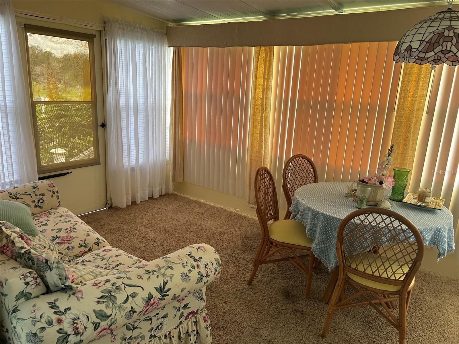HOLIDAY PARK - Residential
