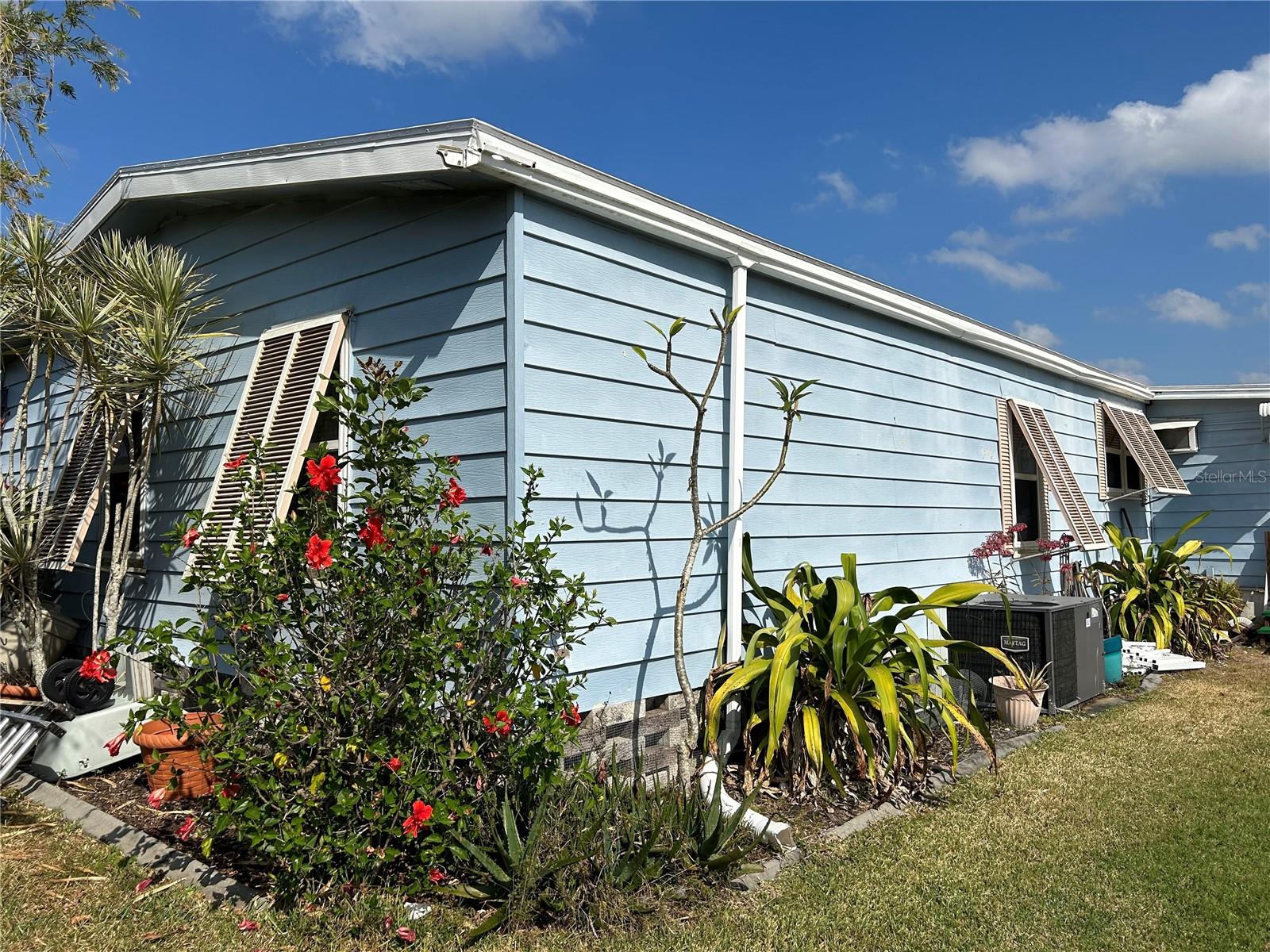 HOLIDAY PARK - Residential