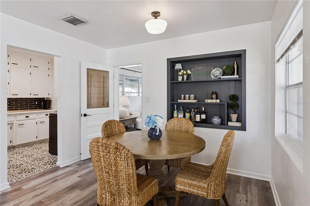 Photo of 1639 Skinner Street, Lakeland, FL 33801 (MLS # O6437844)