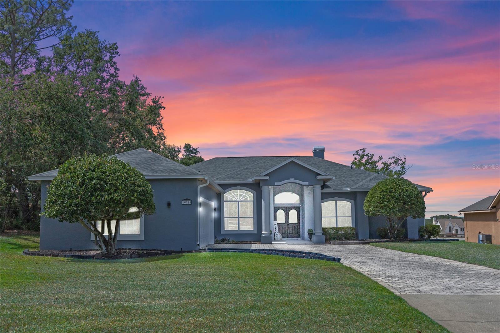 10715 SWALLOW POINT