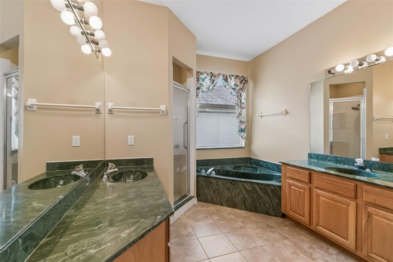 SAND LAKE COVE PH 02 - Residential