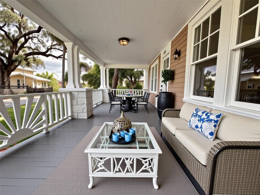 Photo of 801 E Hollywood Street, Tampa, FL 33604 (MLS # TB8436247)