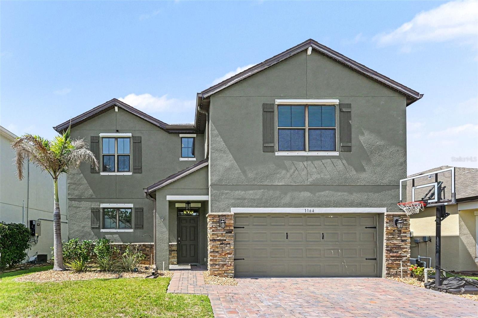 1164 MUSGRASS CIRCLE