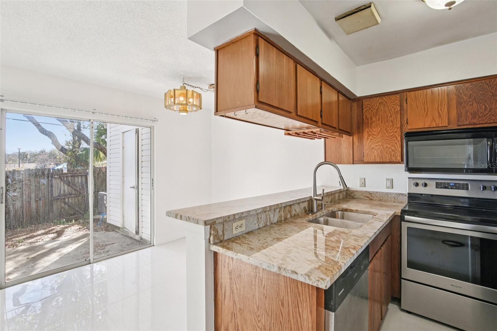 VICTORIA TERRACE A CONDO - Residential