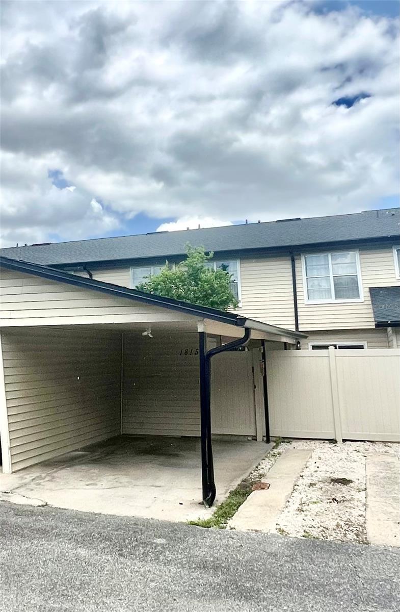 1815 TOWNHALL LANE 1815