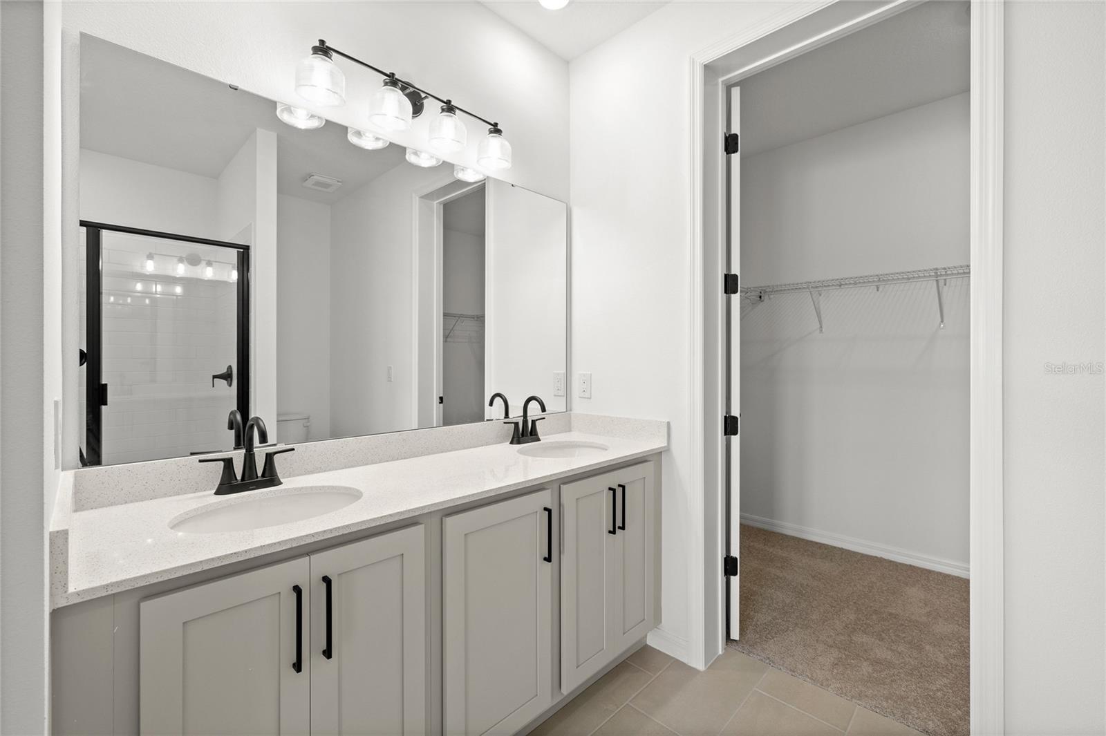 HAWKS RUN - Residential