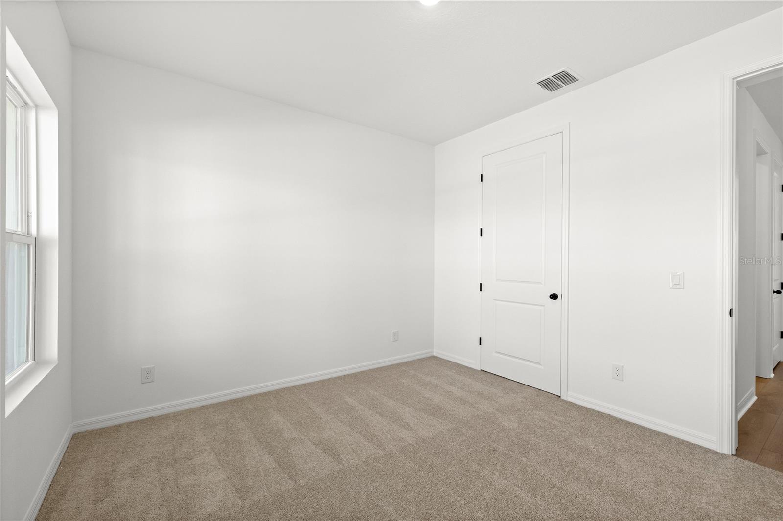 HAWKS RUN - Residential