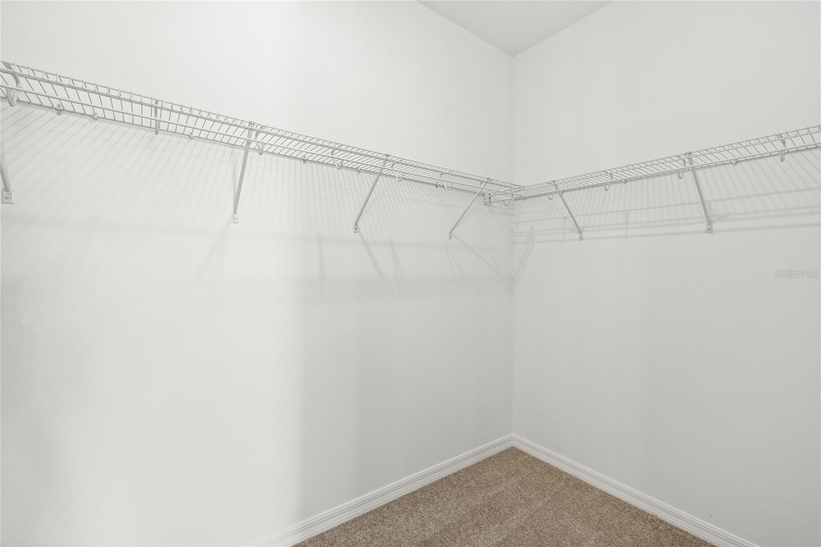 HAWKS RUN - Residential