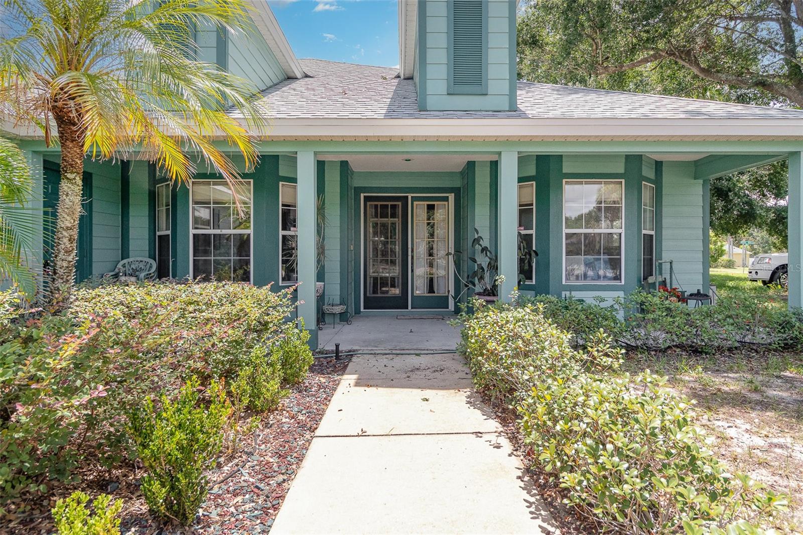 2283 KNOLLWOOD DRIVE