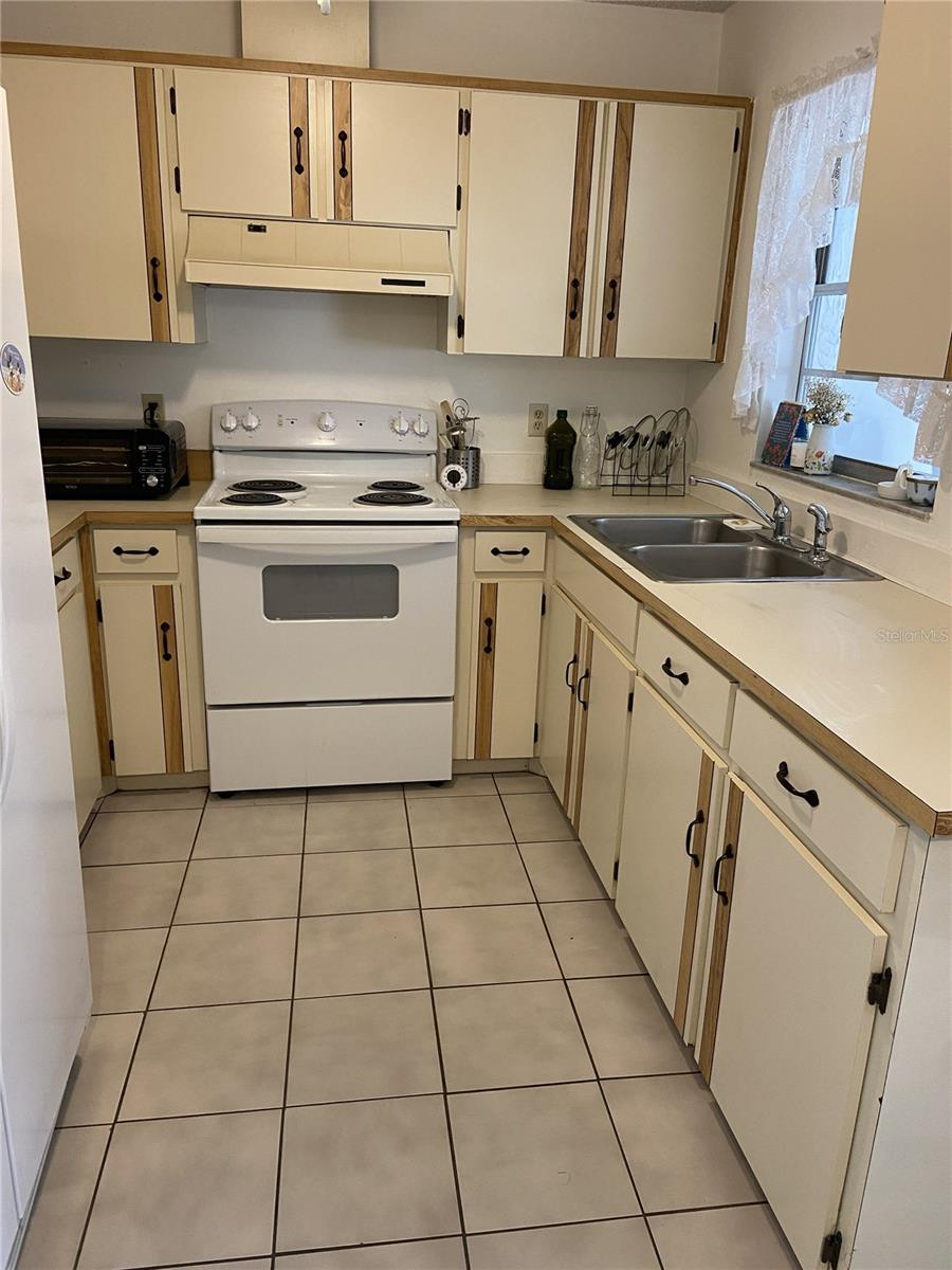 DELTONA LAKES UNIT 35 - Residential