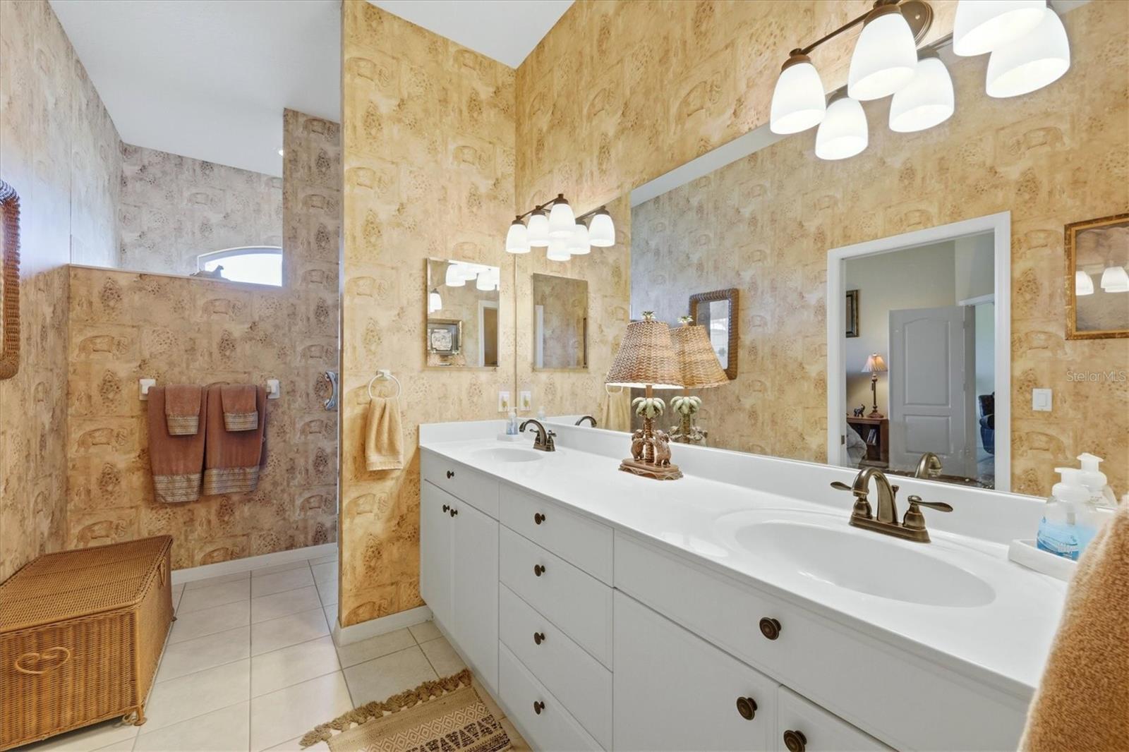 BOBCAT VILLAS, PH 2 - Residential