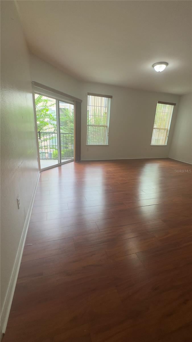 BORDEAUX - Residential Lease
