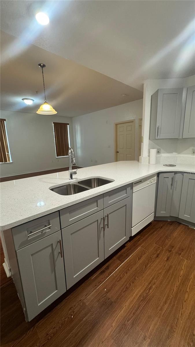 BORDEAUX - Residential Lease