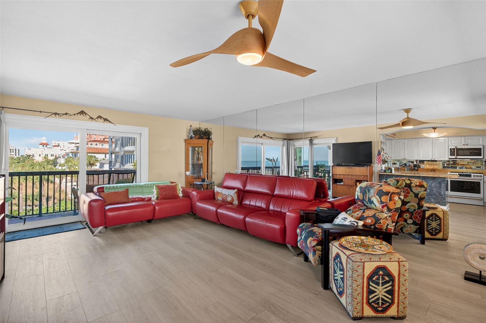 MARINA BAY OF ST PETERSBURG BEACH - Residential