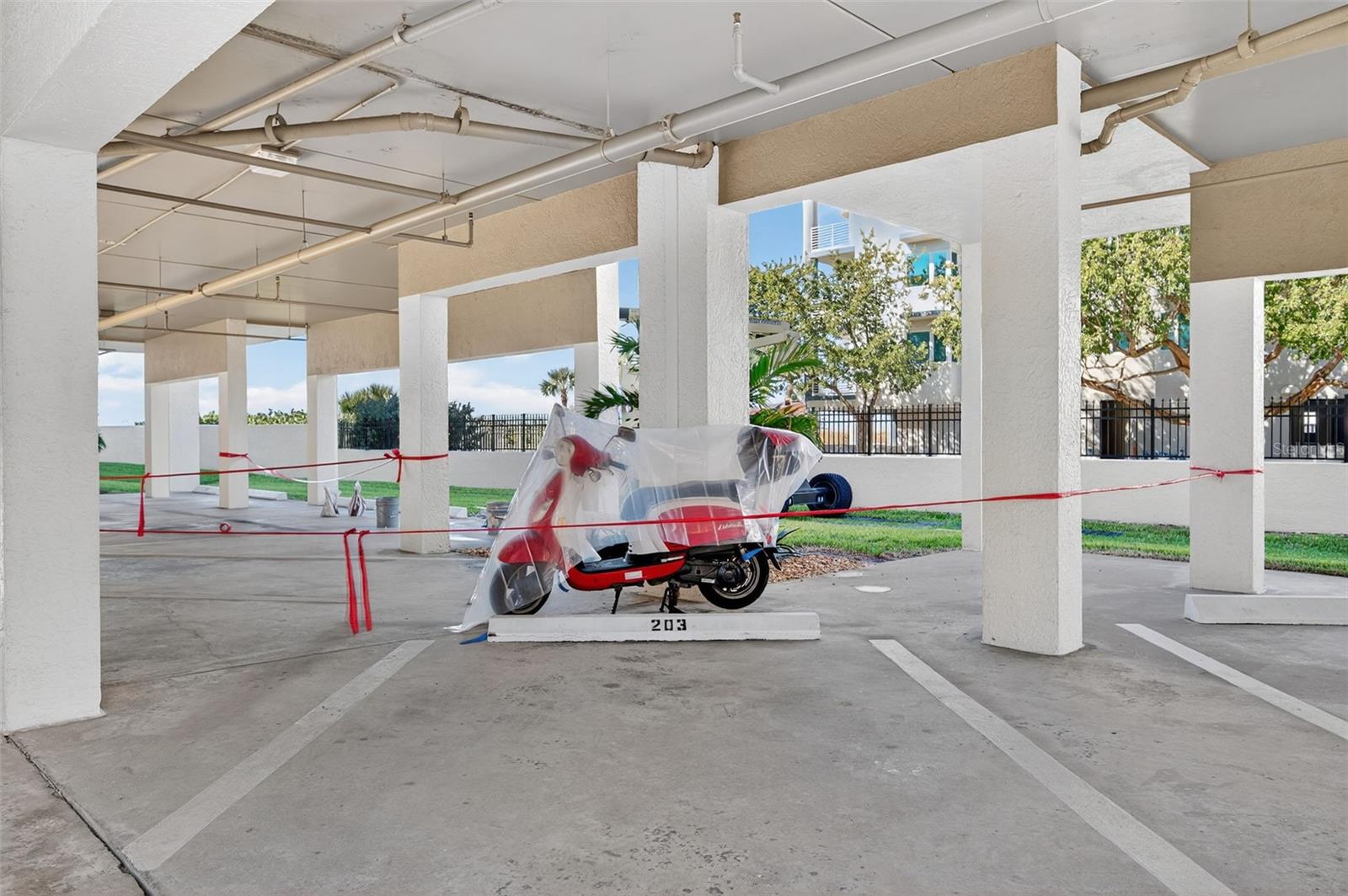 MARINA BAY OF ST PETERSBURG BEACH - Residential