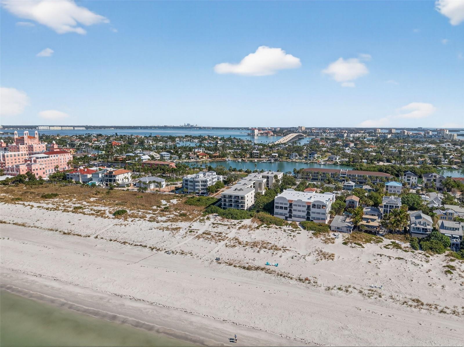 MARINA BAY OF ST PETERSBURG BEACH - Residential