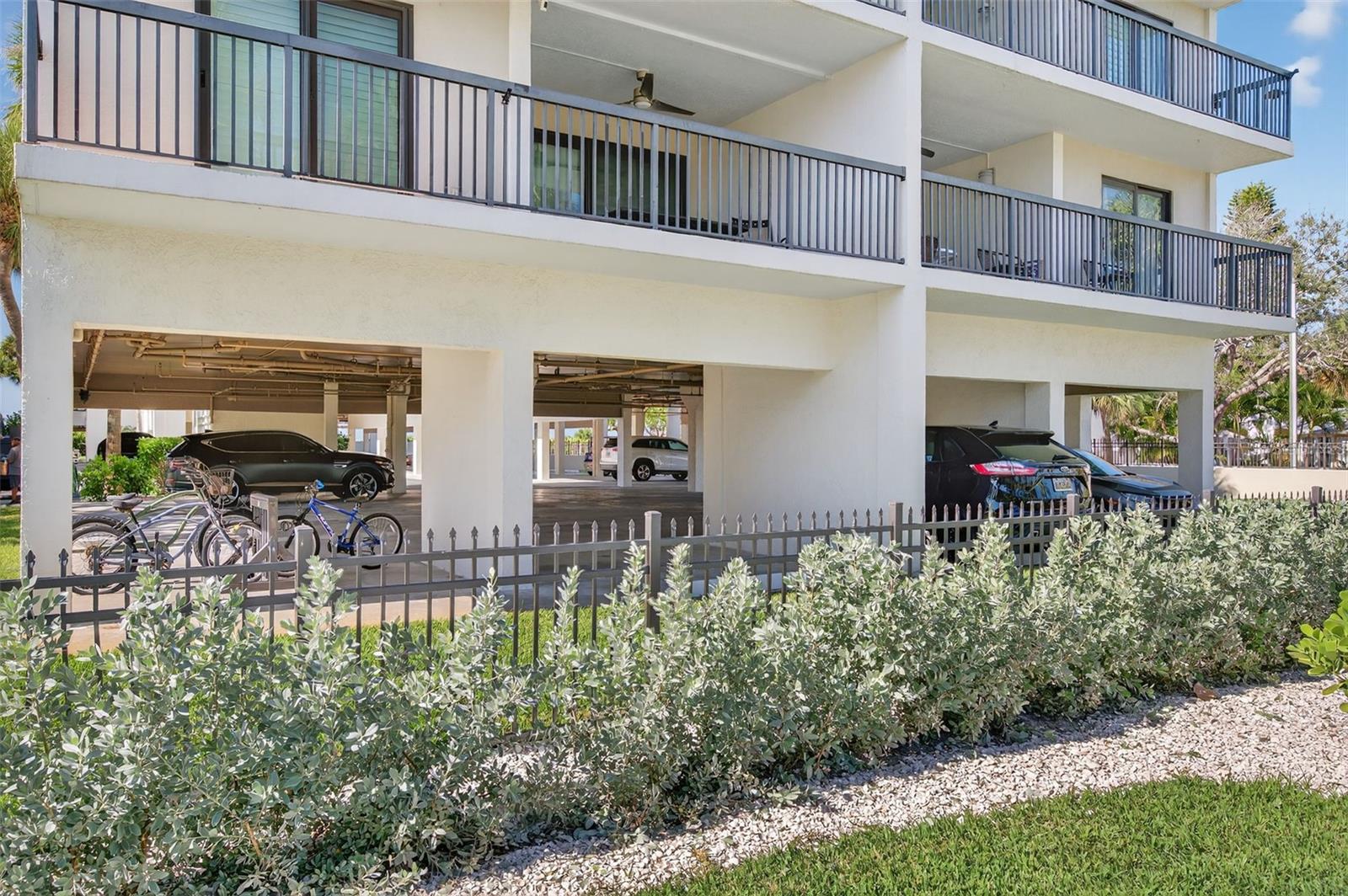 MARINA BAY OF ST PETERSBURG BEACH - Residential