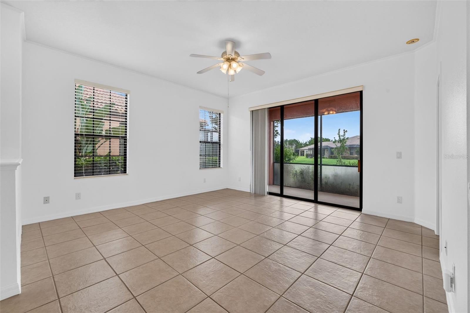 125 SHELL FALLS DRIVE, APOLLO BEACH, FL, 33572 1 125 SHELL FALLS DRIVE