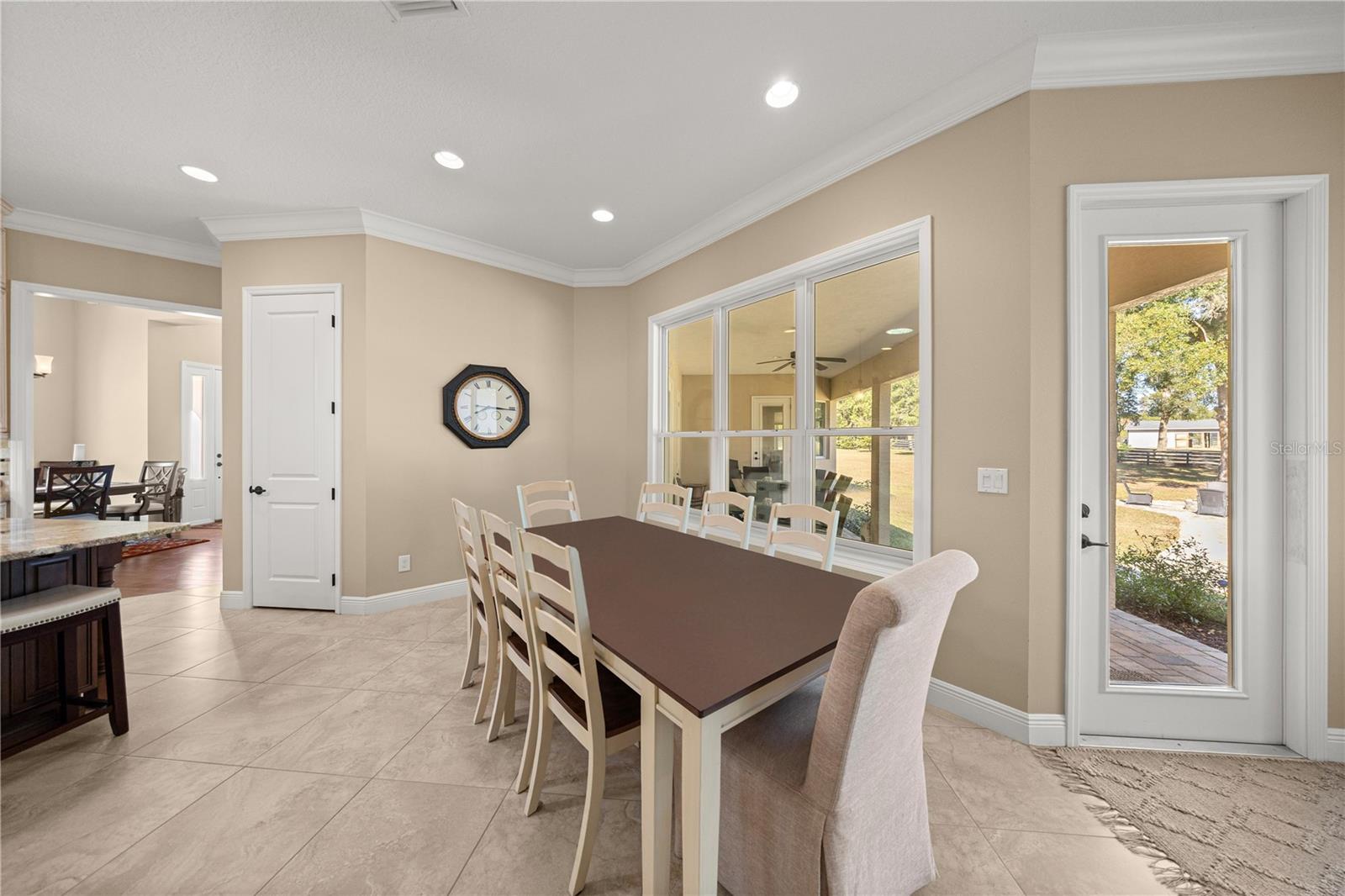 EQUESTRIAN SPGS - Residential