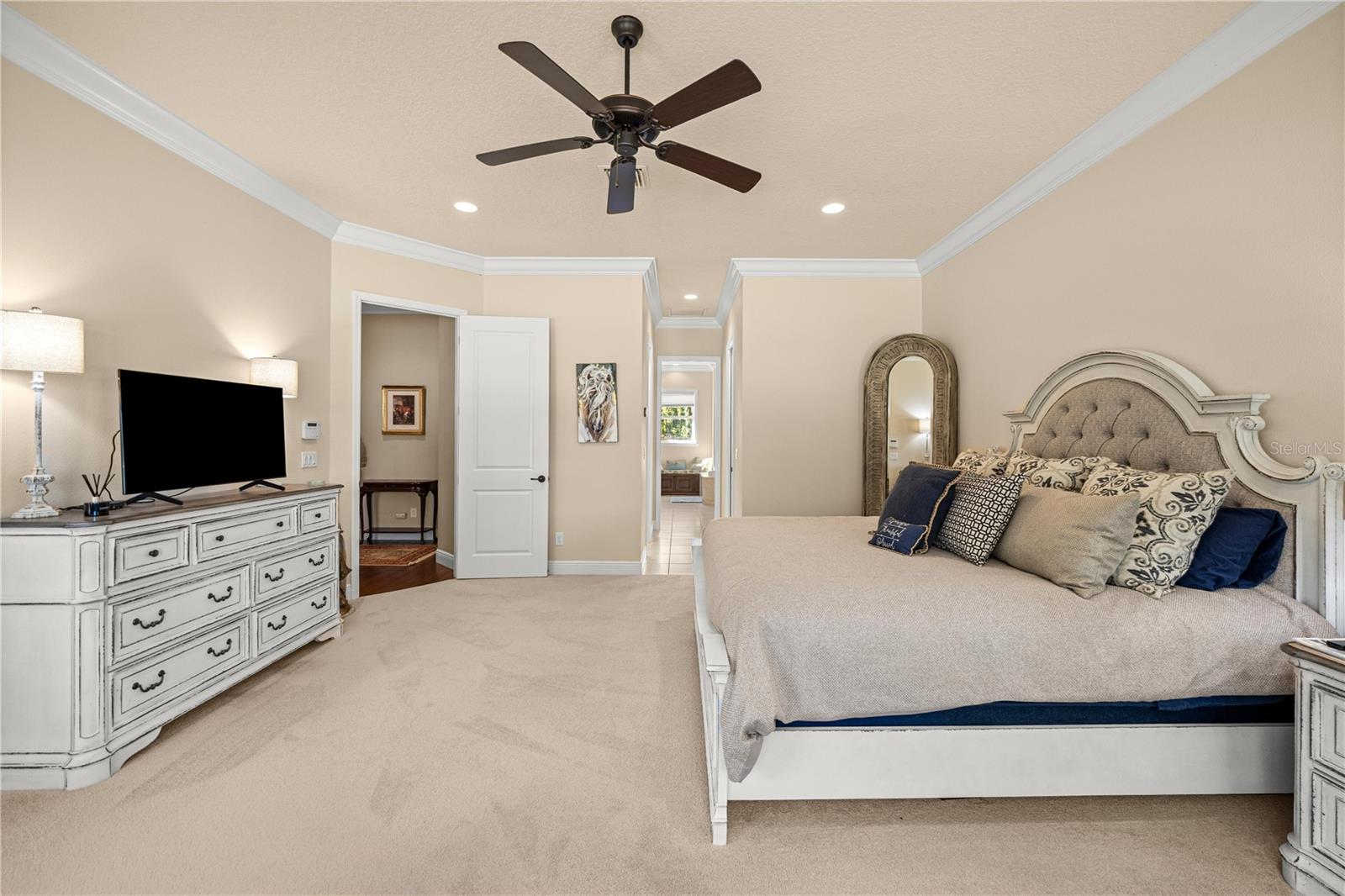 EQUESTRIAN SPGS - Residential