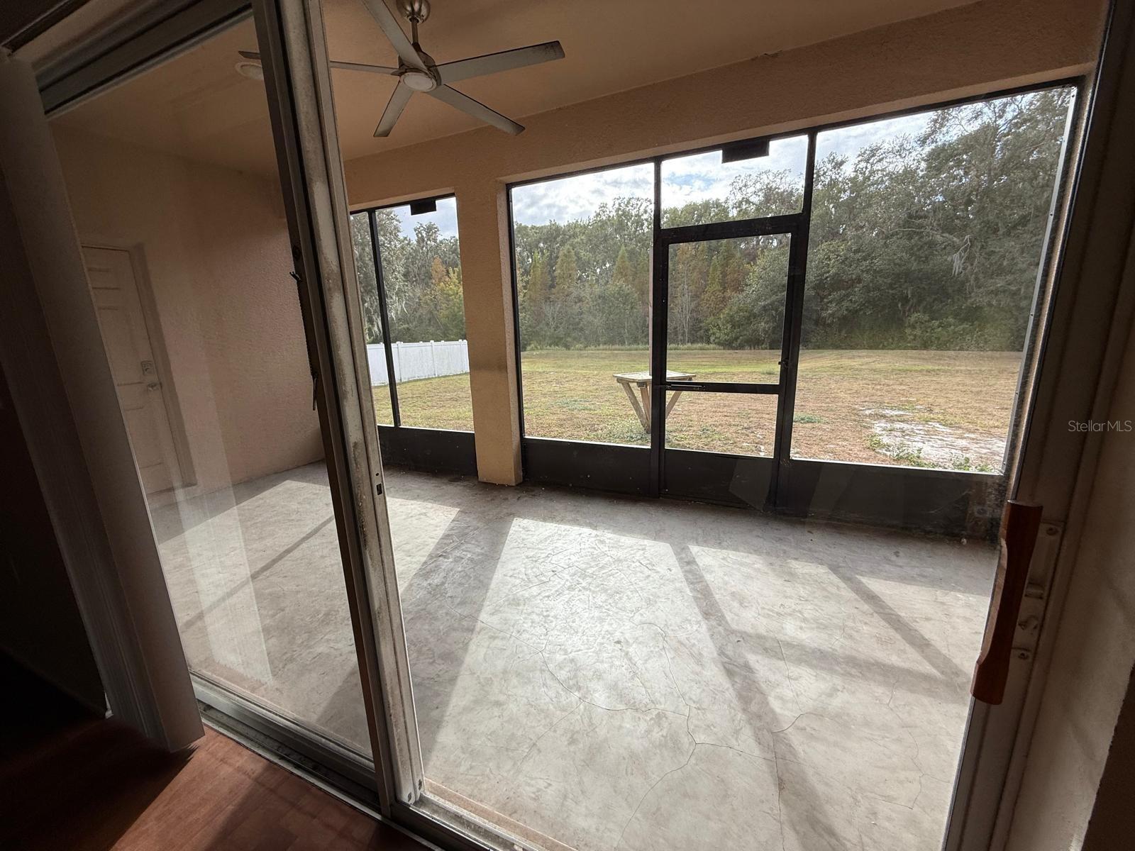 BLACKWATER OAKS - Residential