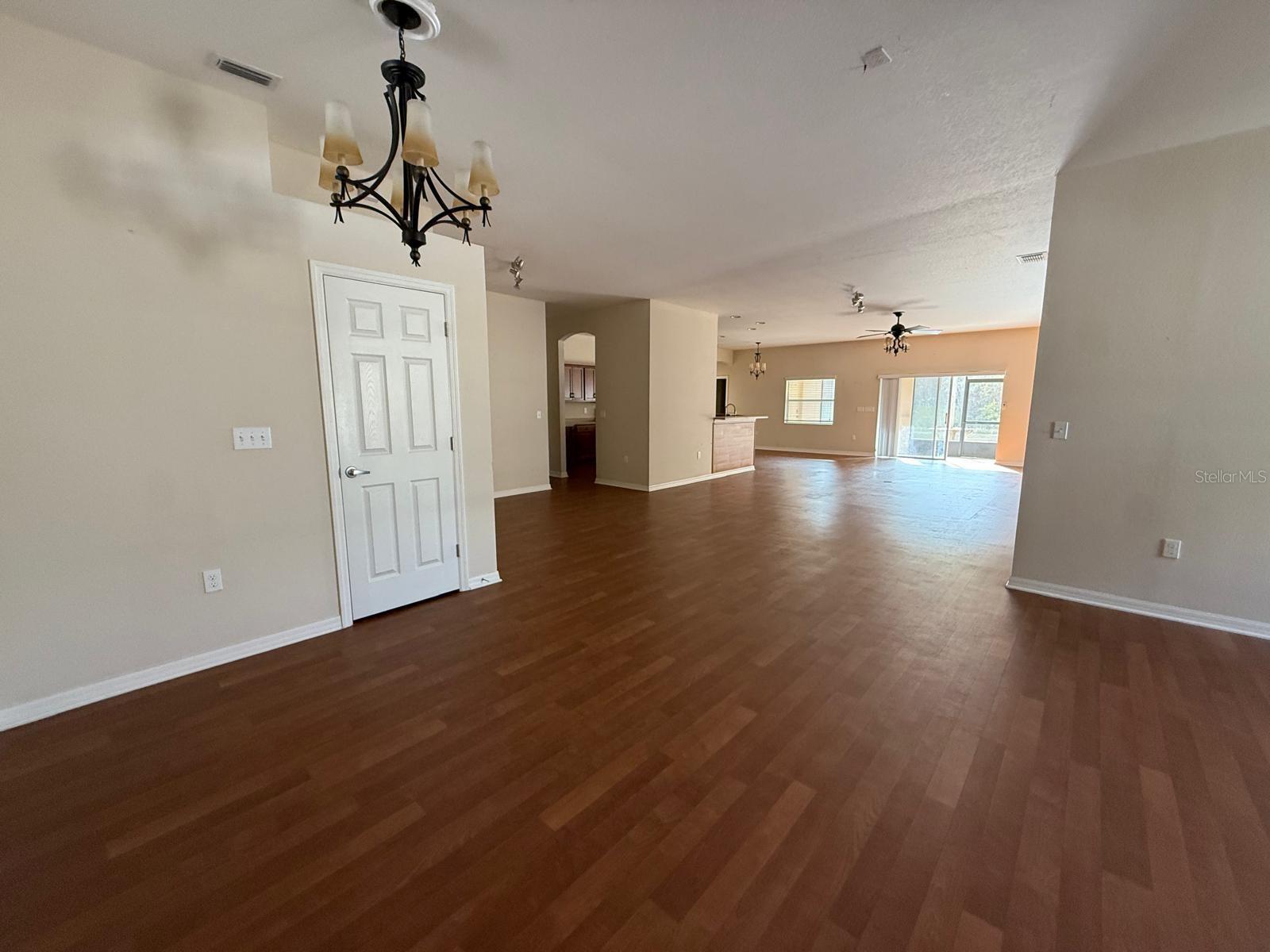 BLACKWATER OAKS - Residential