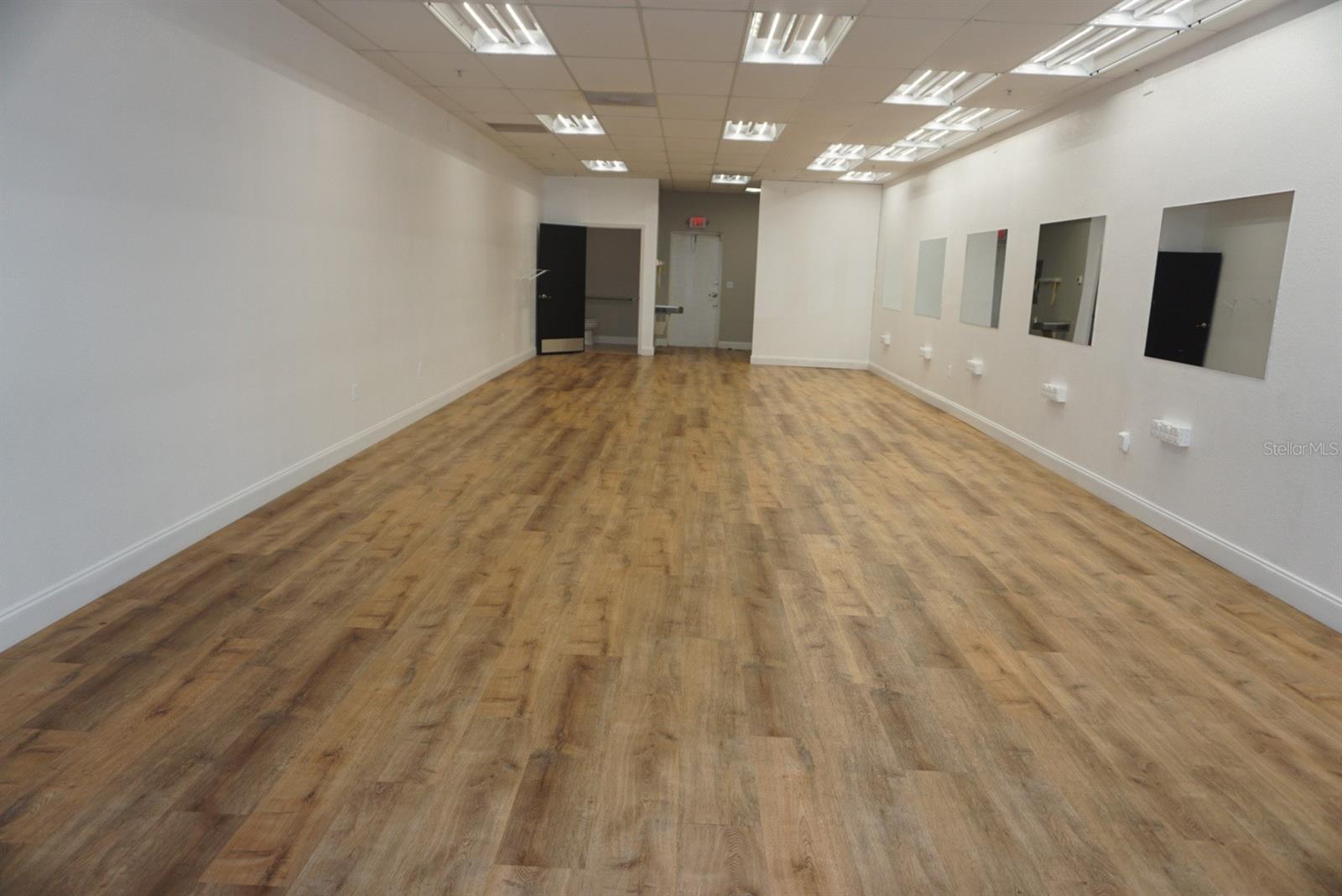 VINES COMM CONDO - Commercial Sale