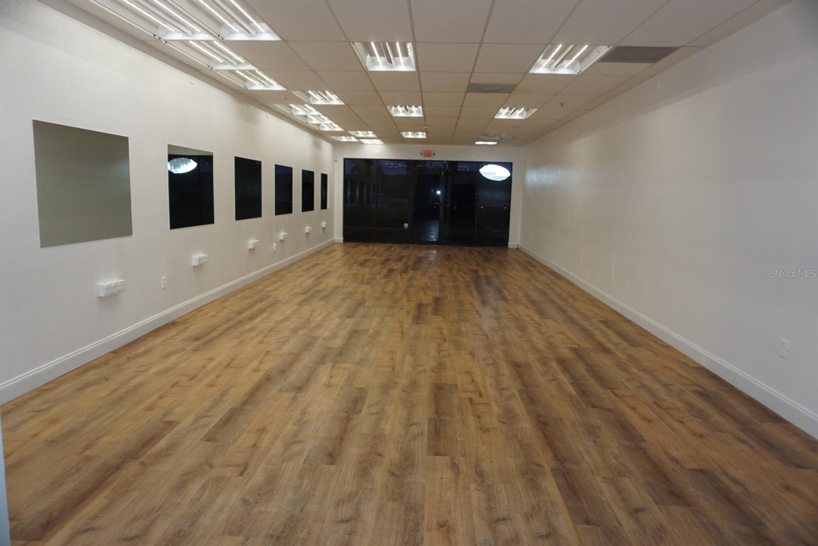 VINES COMM CONDO - Commercial Sale