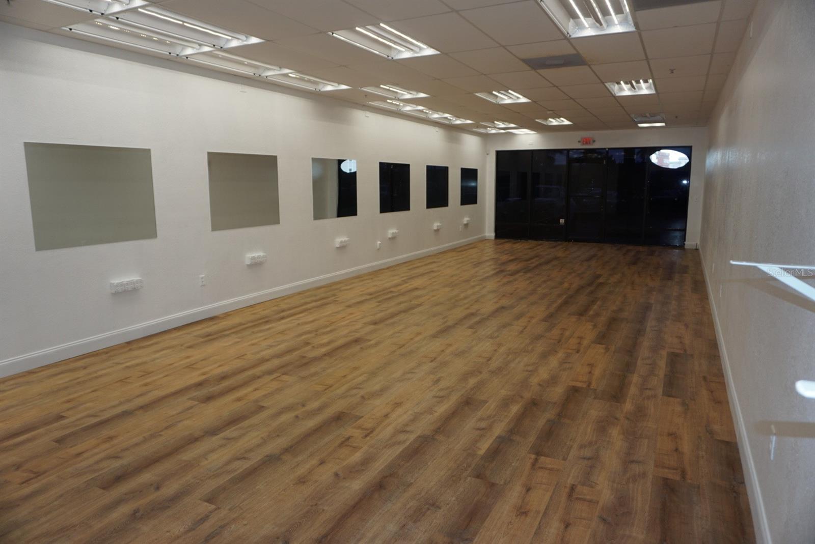 VINES COMM CONDO - Commercial Sale