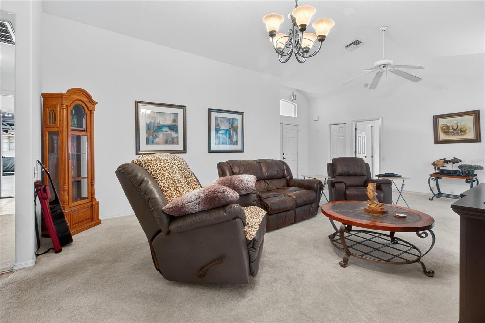 THE ESTATES - Residential