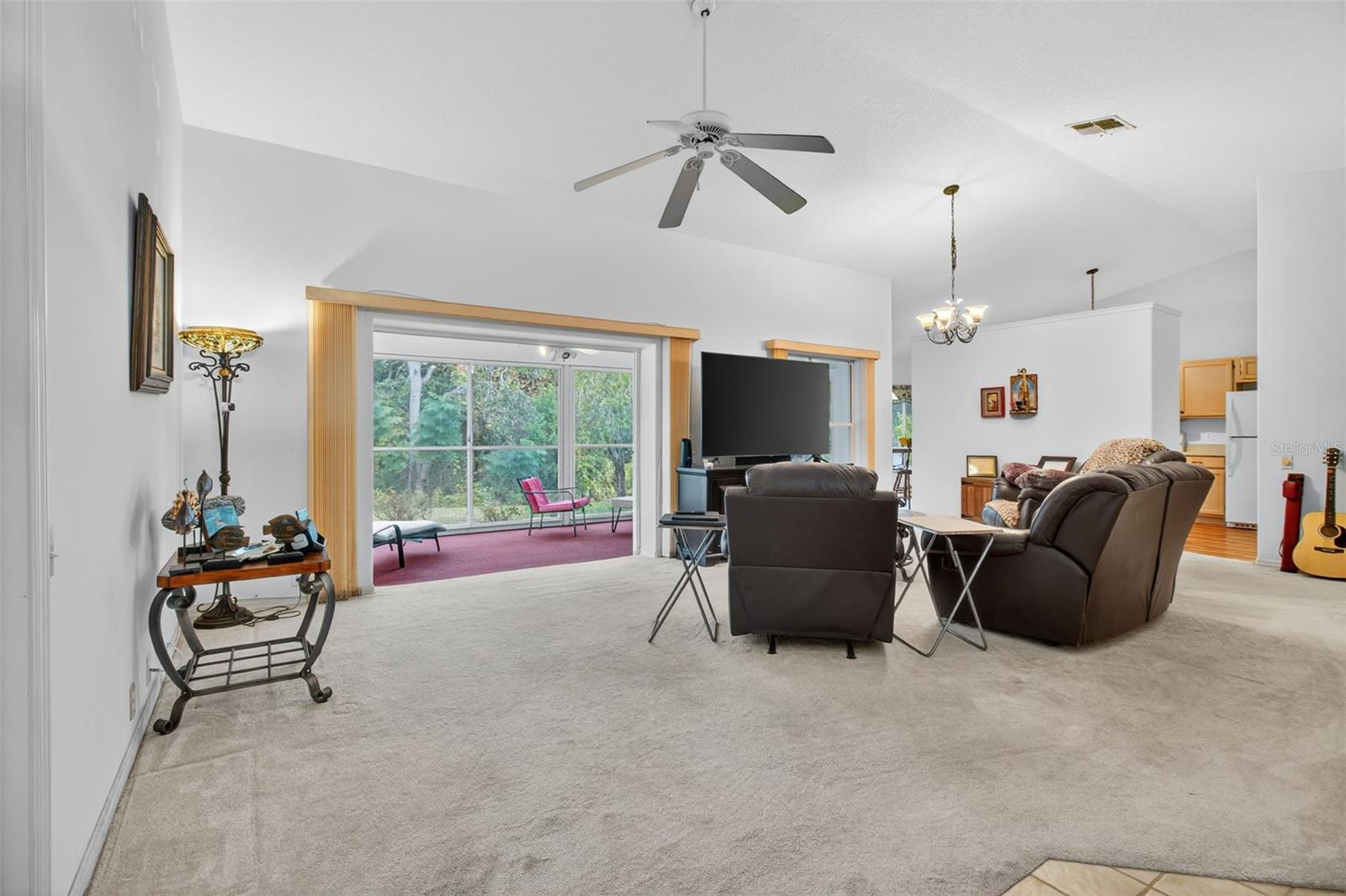 THE ESTATES - Residential