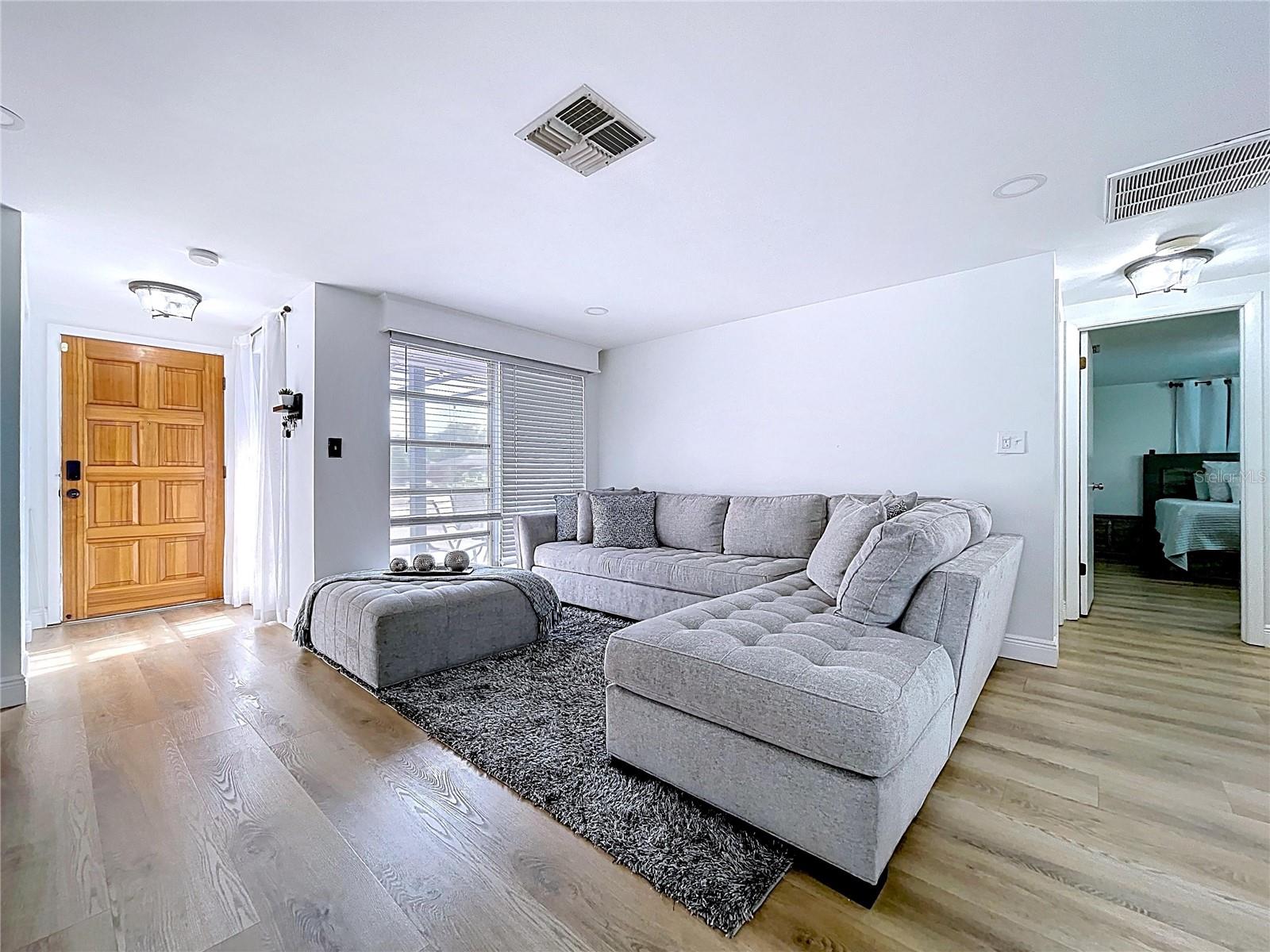 EMBASSY HILLS - Residential