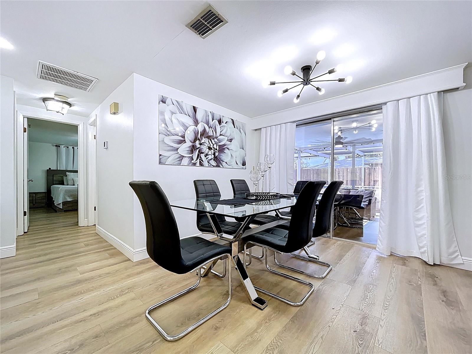 EMBASSY HILLS - Residential