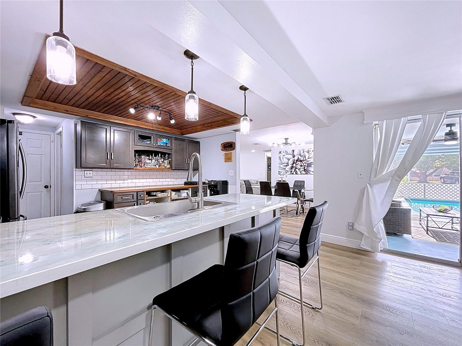 EMBASSY HILLS - Residential