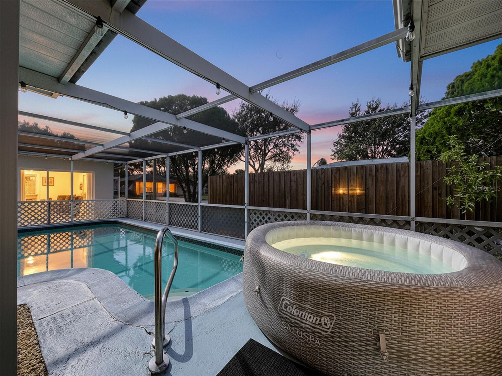 EMBASSY HILLS - Residential