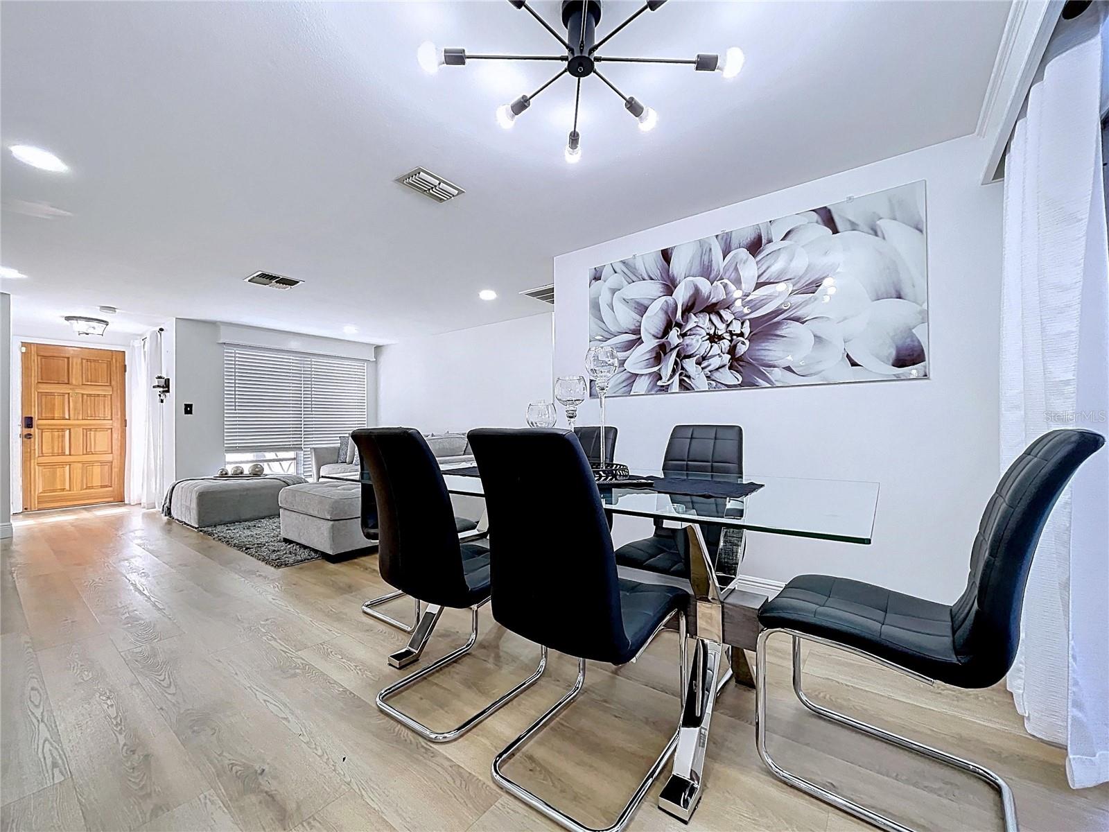 EMBASSY HILLS - Residential