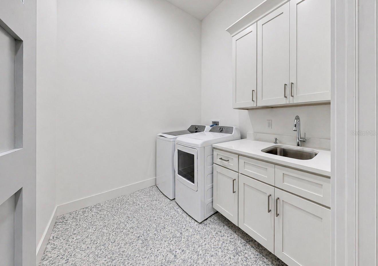 MIRABAY PH 1A - Residential