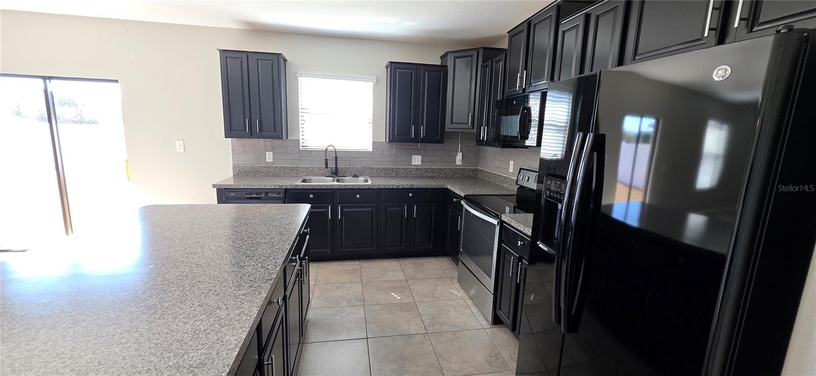 AYERSWORTH GLEN PH 3C - Residential Lease