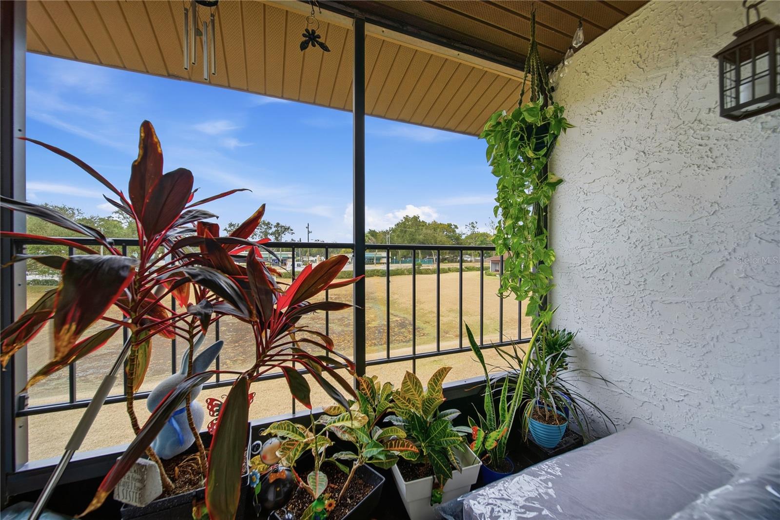 TALIA CONDO - Residential