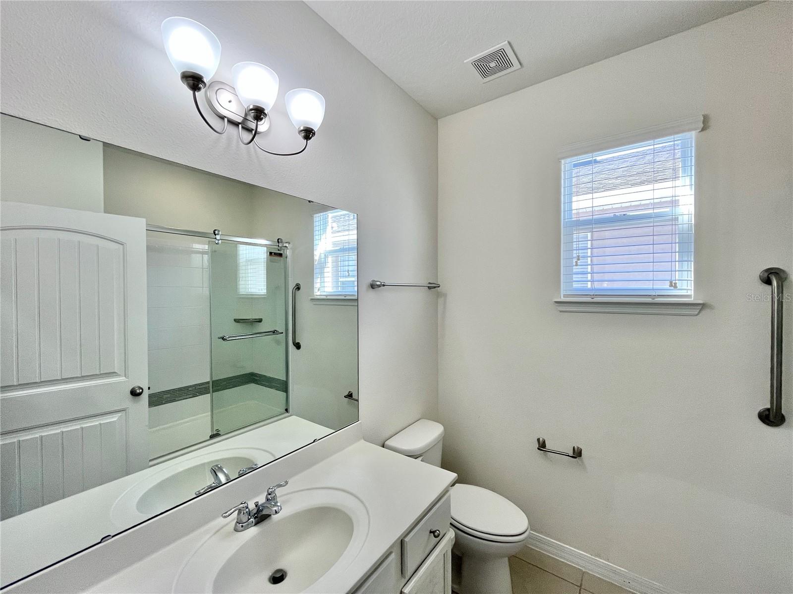 BEACON PARK LANDING - Residential Lease