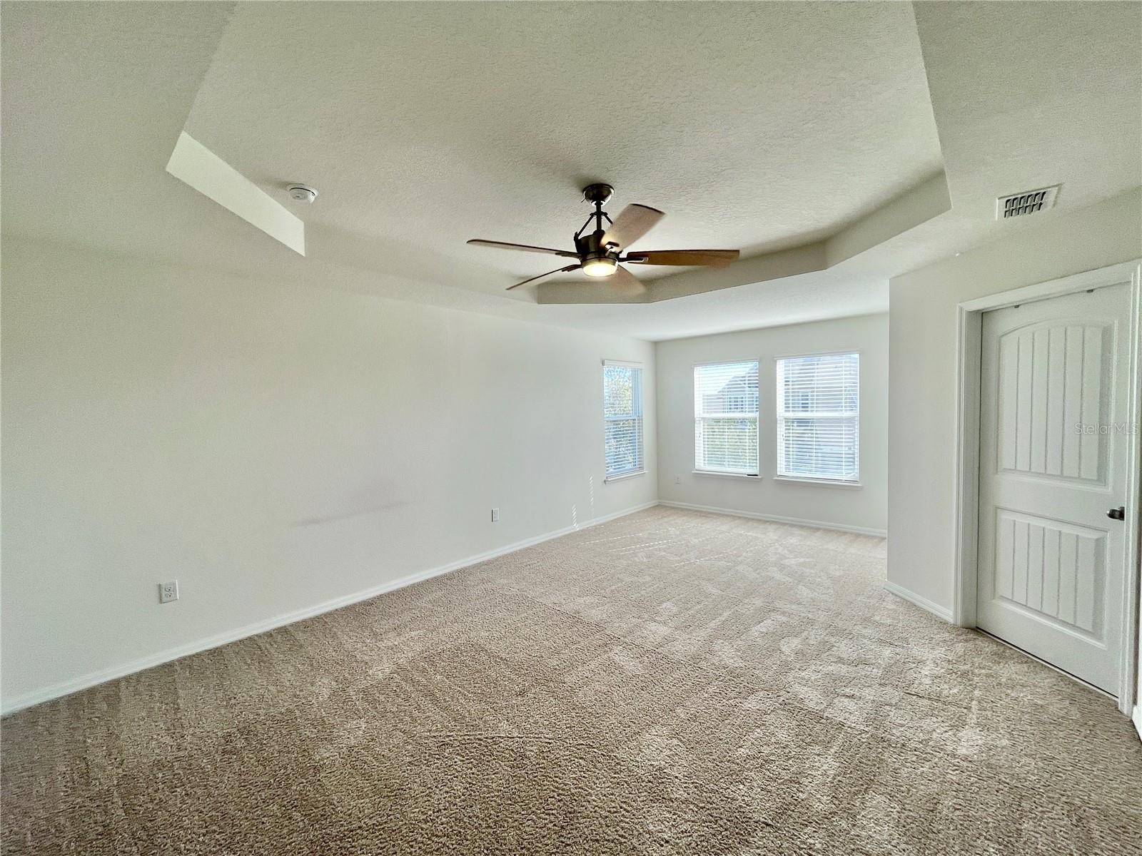 BEACON PARK LANDING - Residential Lease