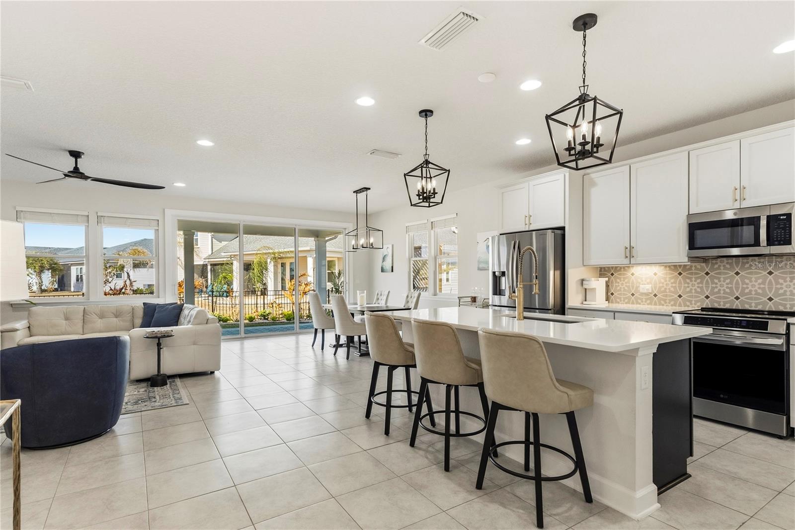 LOS LAGOS/MATANZAS SHORES I - Residential