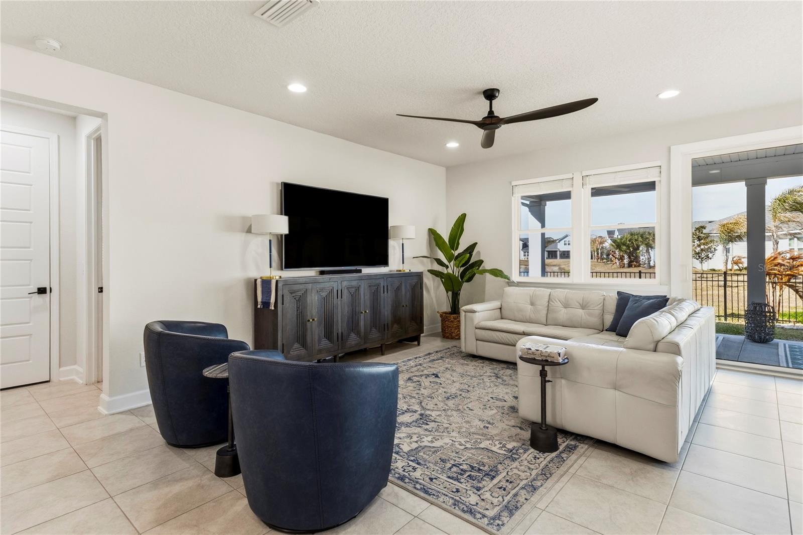 17 LOS LAGOS BOULEVARD