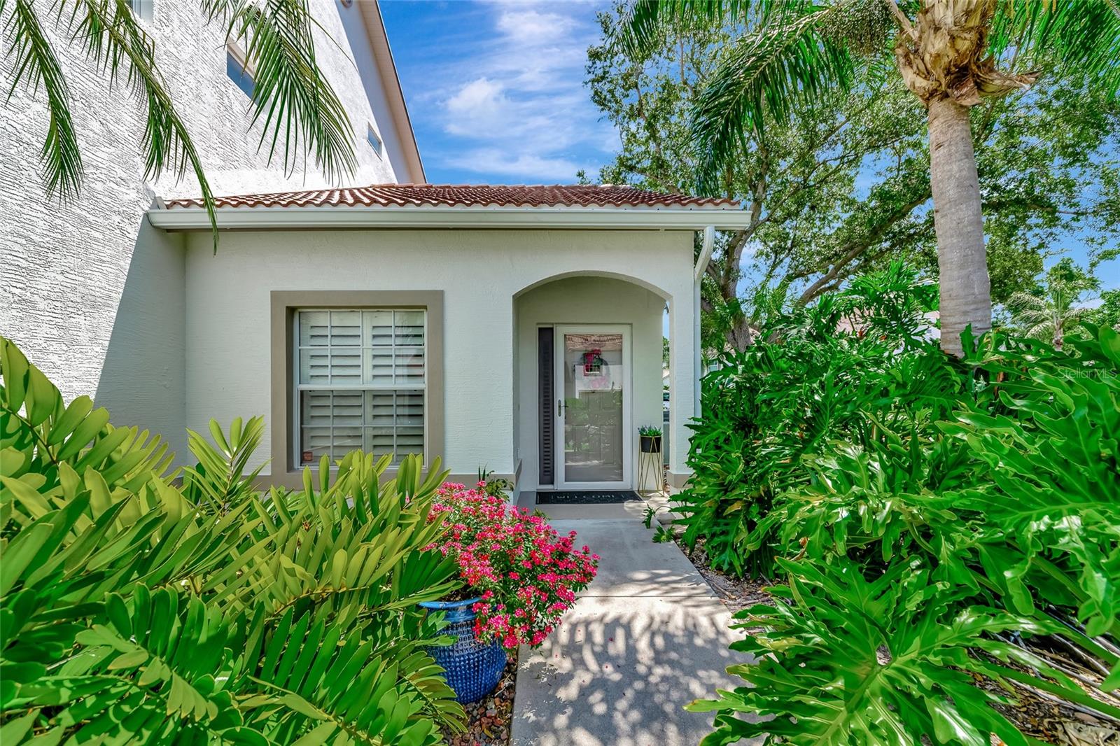 6835 FAIRVIEW TERRACE 6835