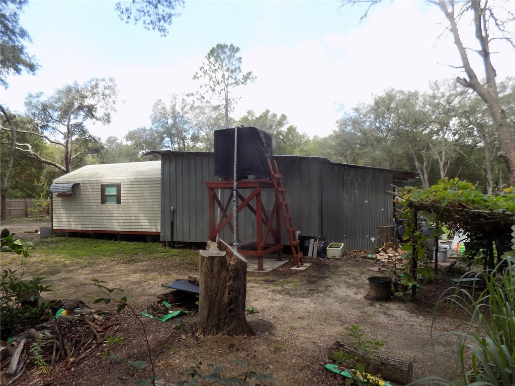 Photo of 10637 NE 92 Place, Bronson, FL 32621 (MLS # GC542739)