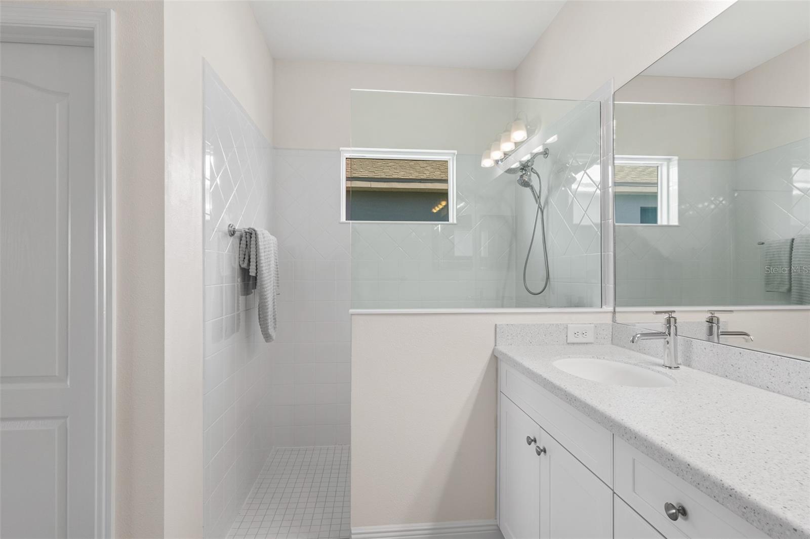 SILVERLEAF PH VI - Residential