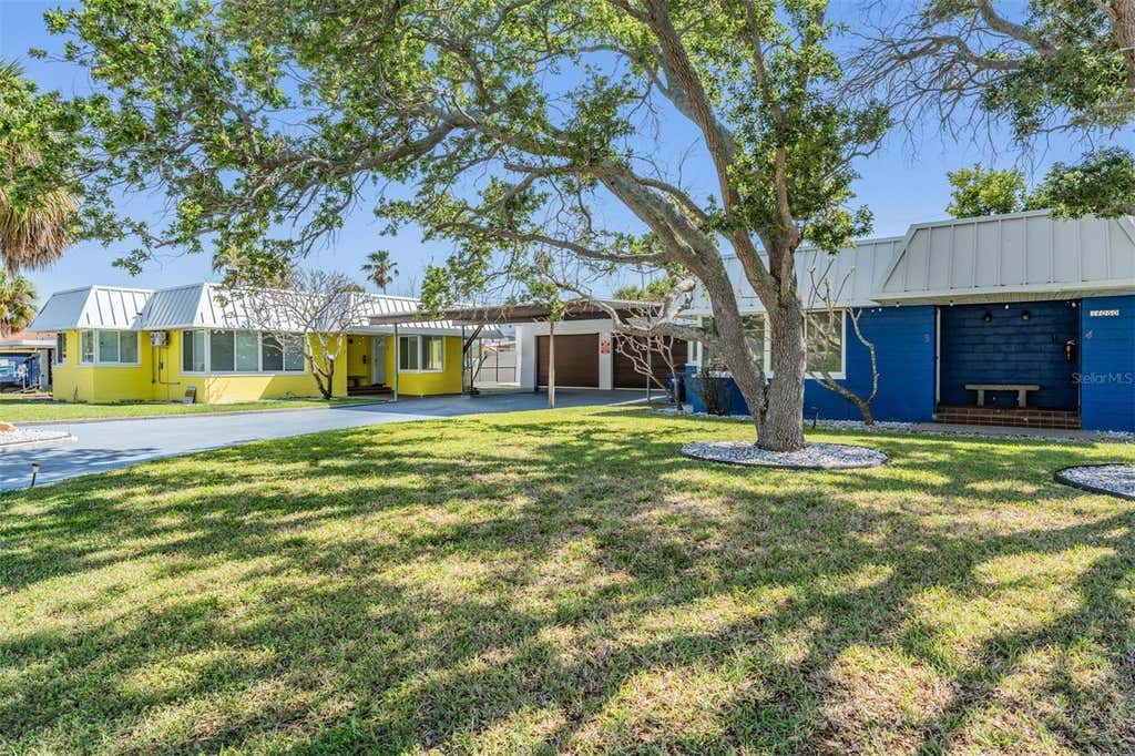 Photo of 14060 Miramar Avenue, St Petersburg, FL 33708 (MLS # TB8522575)